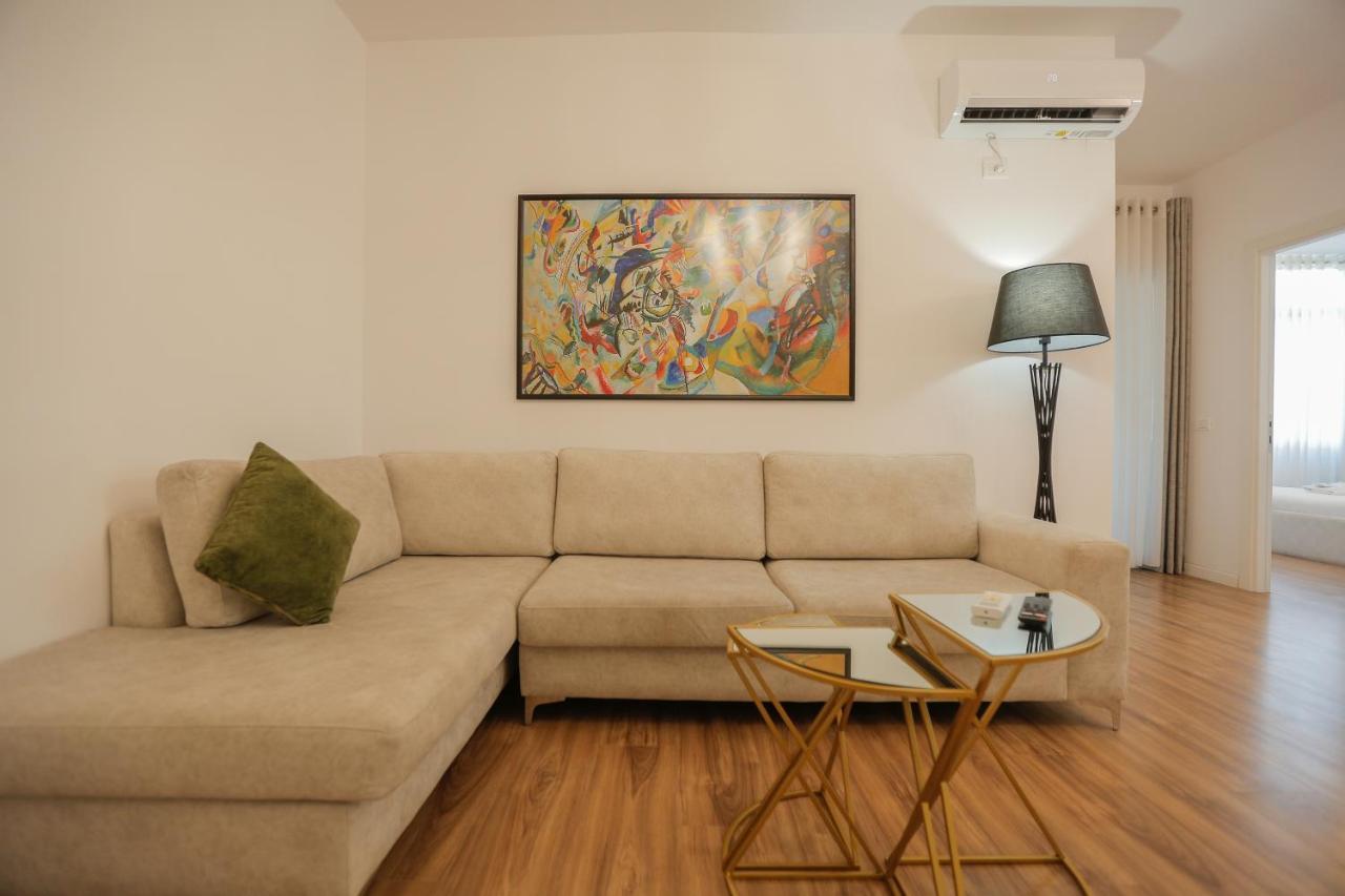 Miku Apartment-sophisticated 2bd At Taiwan * Tirana
